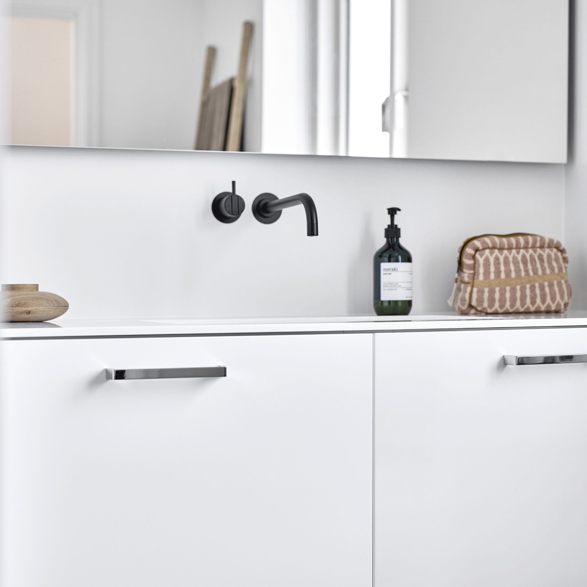Seam | Greb i Blank Krom Furnipart FINICC