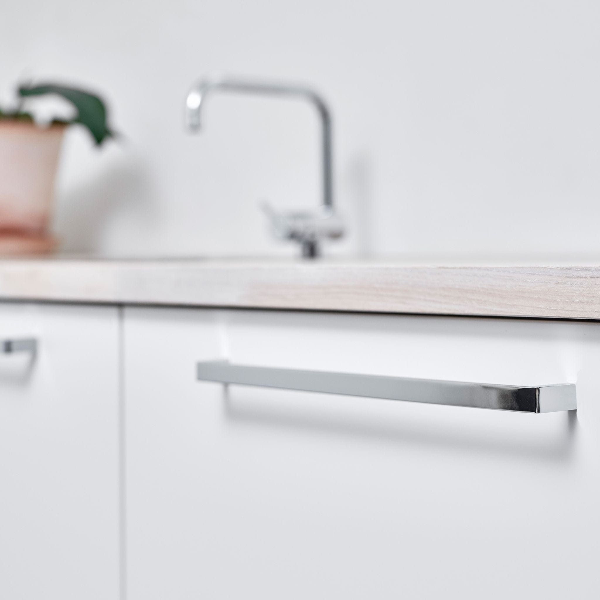Seam | Greb i Blank Krom Furnipart FINICC