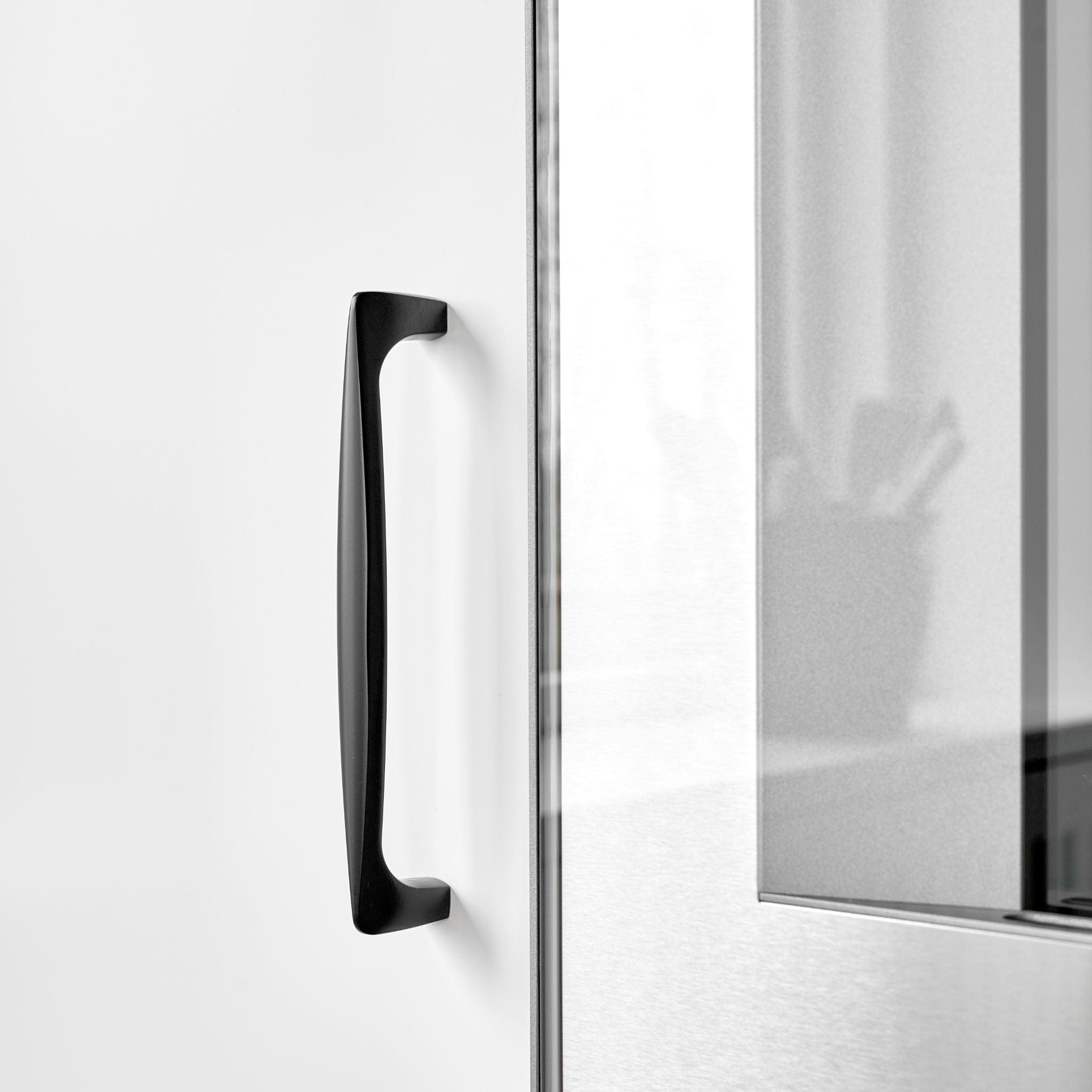 Span | Greb i Sort L 170,6 mm (C/C: 160 mm) Furnipart FP-449020160-9005 FINICC