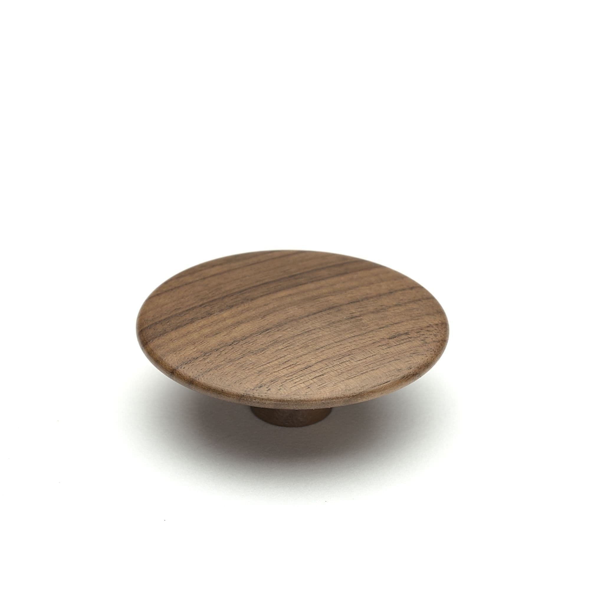 Split | Møbelknop eller Knage i Lakeret Valnød Ø 64 mm x D 24 mm Vonsild VS-109720064-292 FINICC