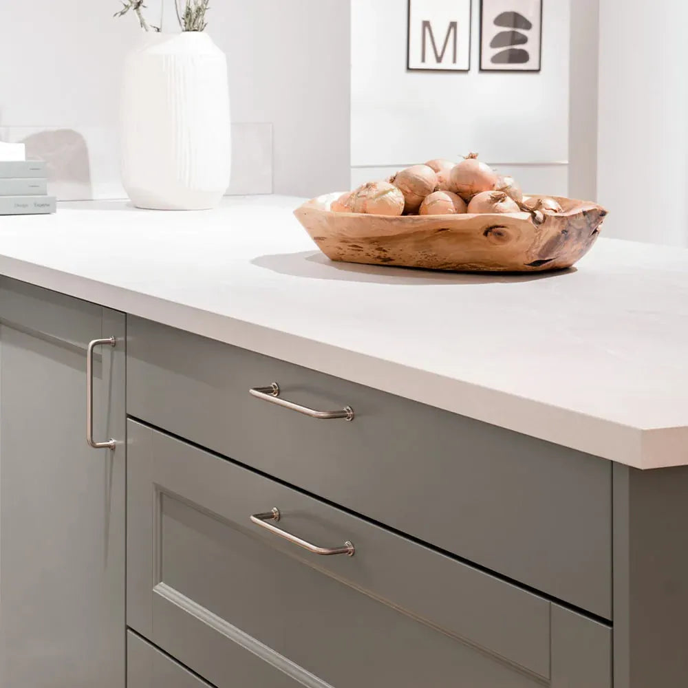 1353 | Greb i Rustfrit Stål Finish - 2025 model Beslag Design FINICC