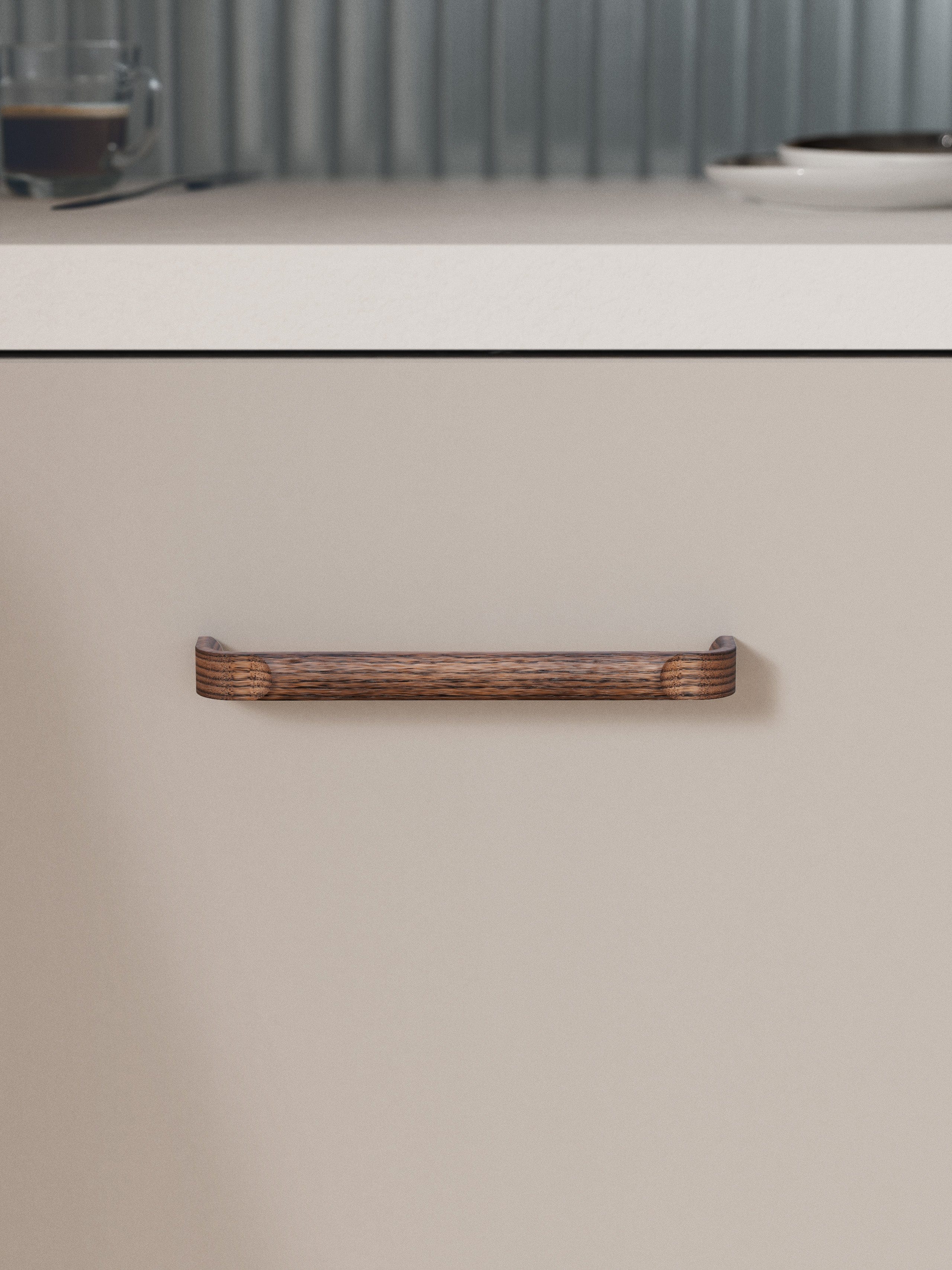 Flint | Greb i Mørk Ask L 171 mm (C/C 160 mm) METAKOR MK-24.4147.81 FINICC