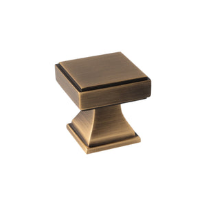 Jesper Square | Knop i Antik Messing