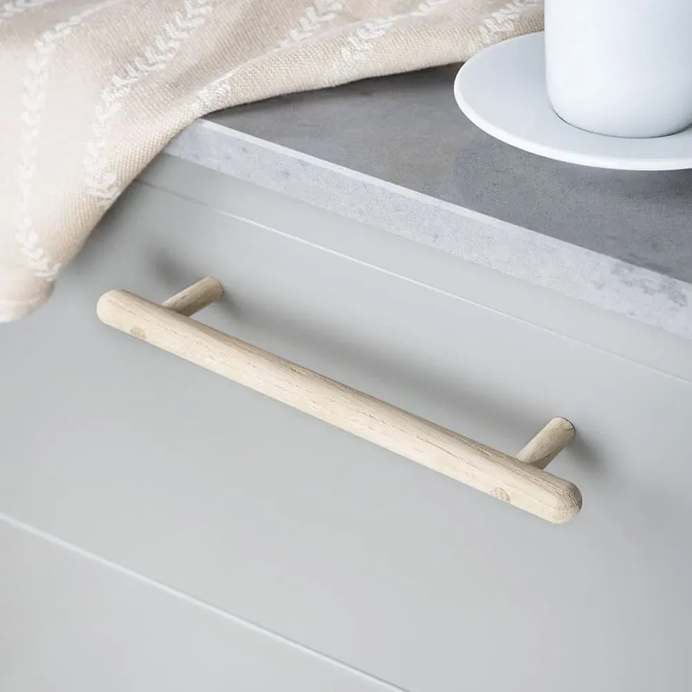 Lunden | Greb i Eg Ubehandlet L 210 mm (C/C 160 mm) Beslag Design BD-255701-11 FINICC