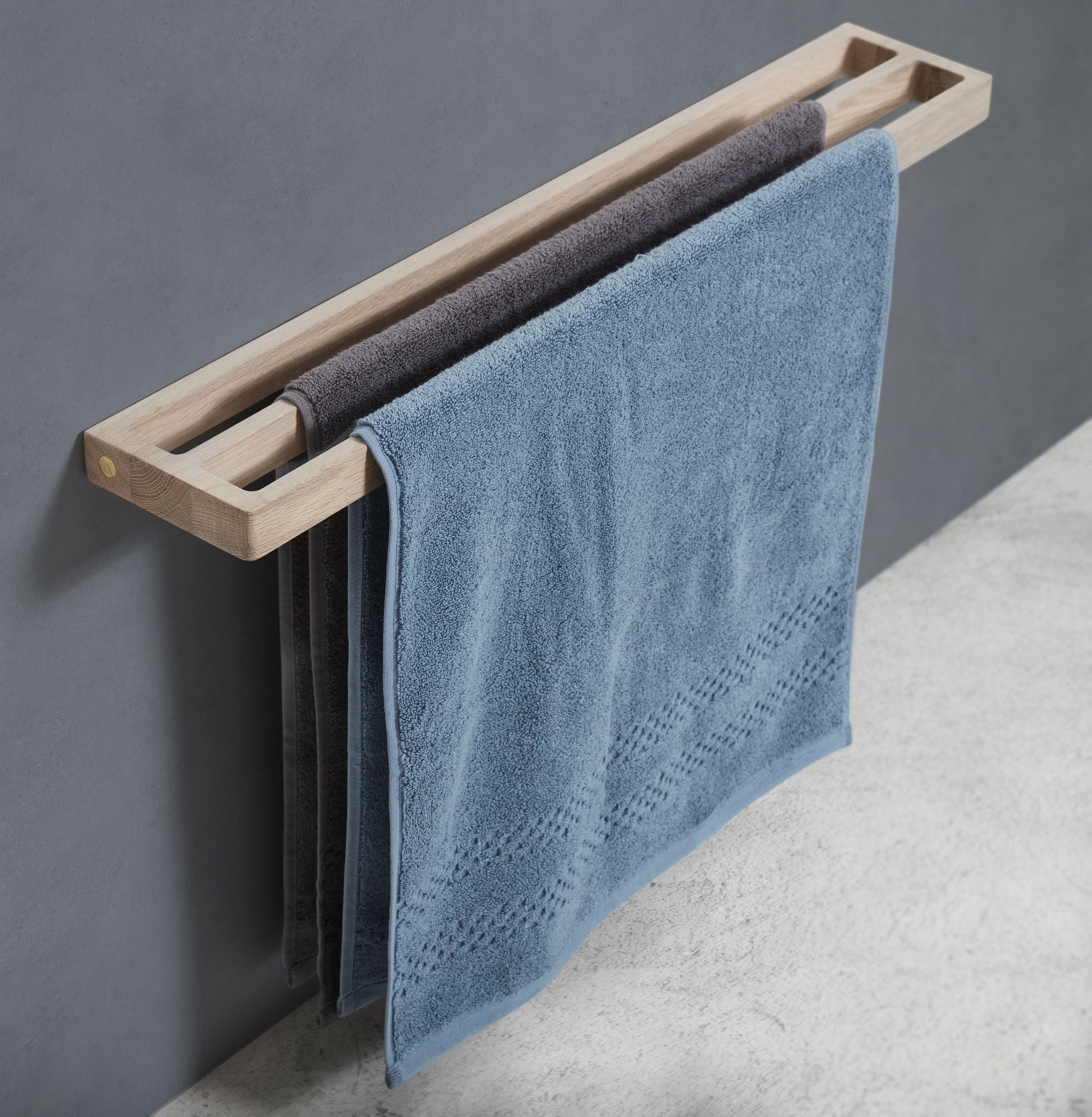 Towel Rack Single | Håndklædeholder i Eg Andersen Furniture AF-4-218021 FINICC