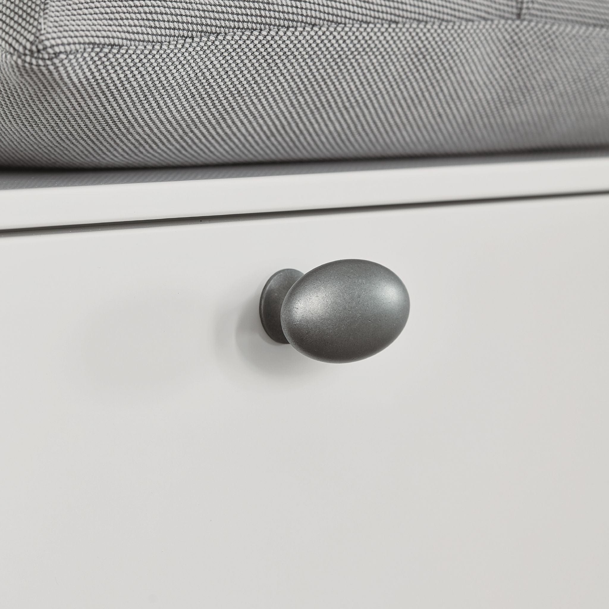 Oval Simple | Knop i Antik Grå Ø 26 mm Furnipart FINICC